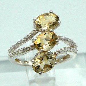 Sz 7 Genuine Brazilian Citrine (Ovl) 3 Stone Ring  NWOT